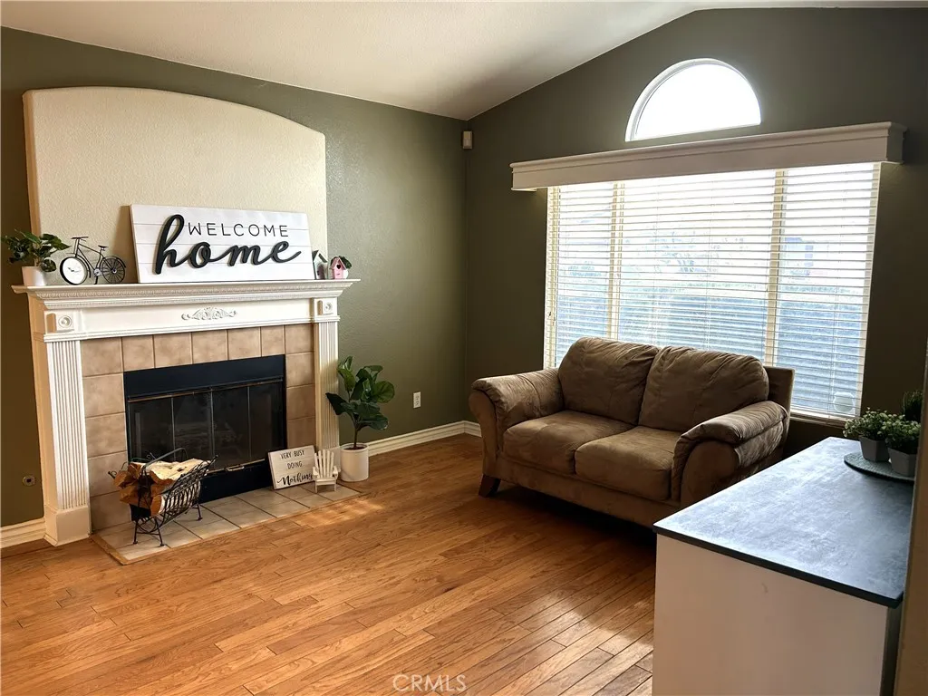 13183 La Salle Circle