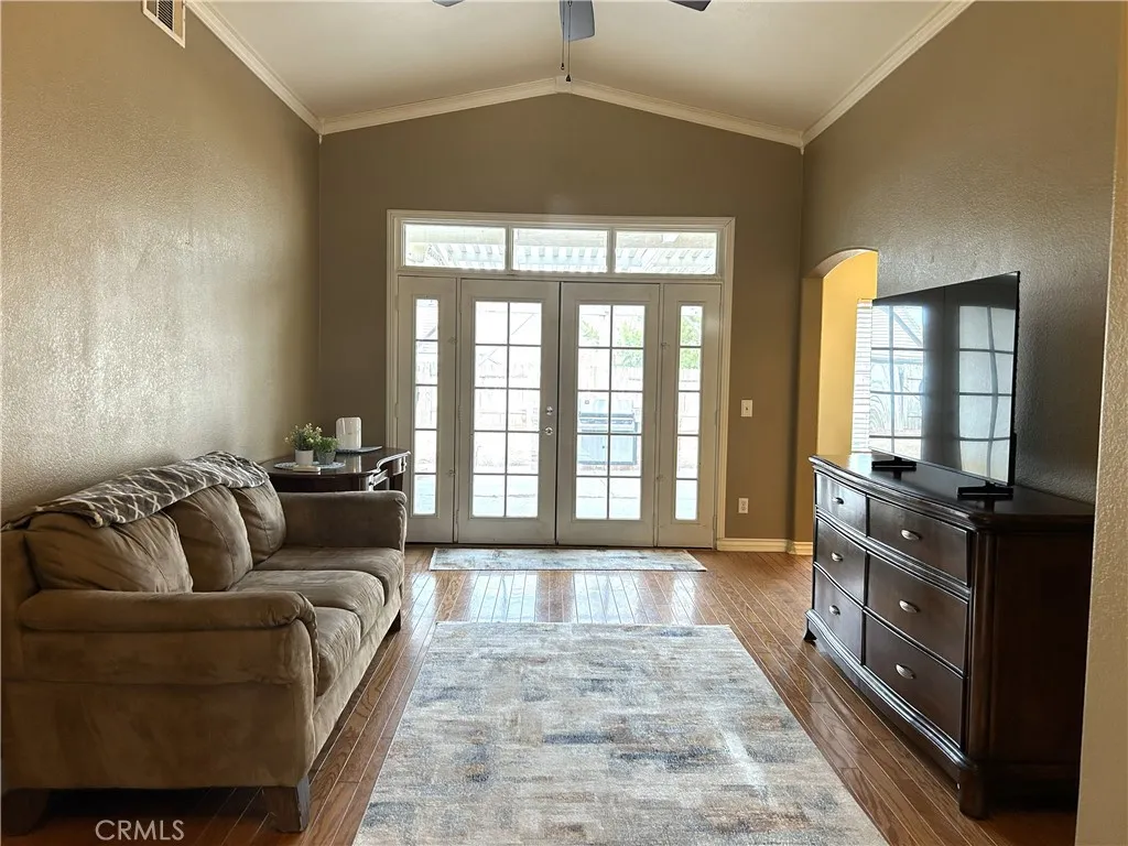 13183 La Salle Circle