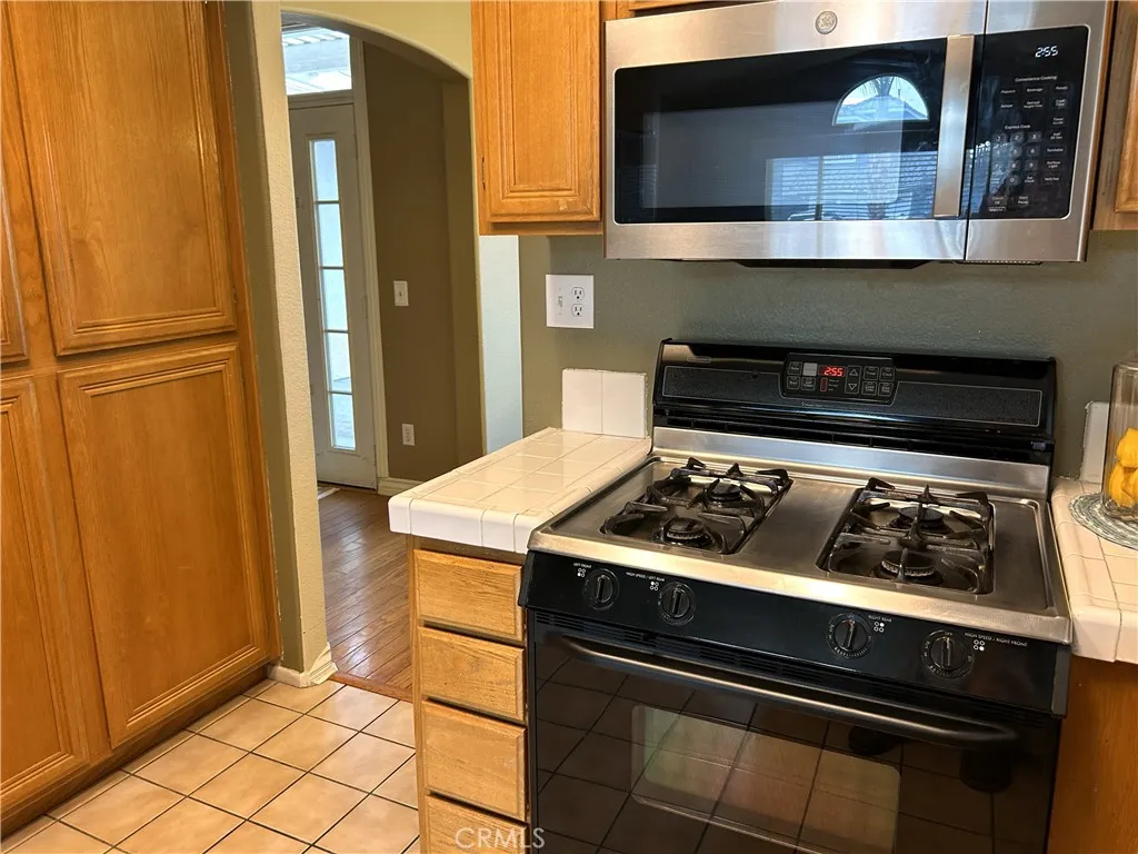 13183 La Salle Circle