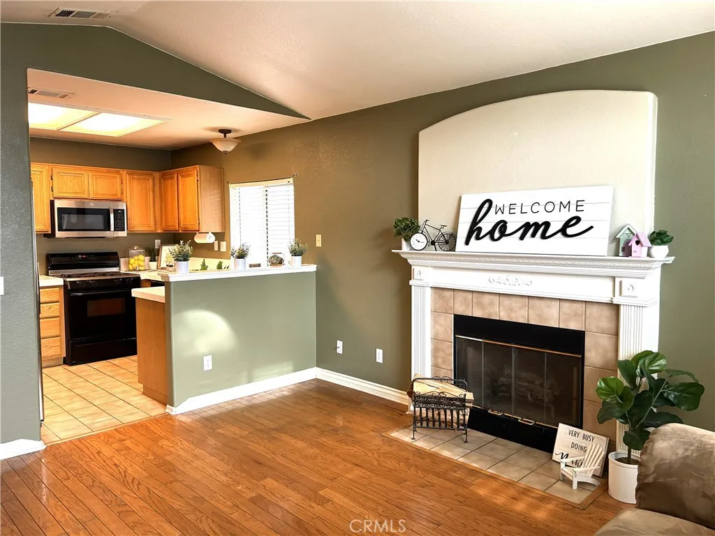 13183 La Salle Circle