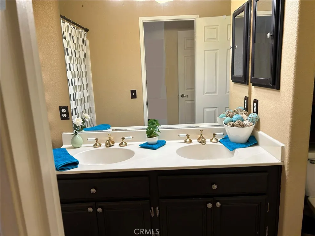 13183 La Salle Circle