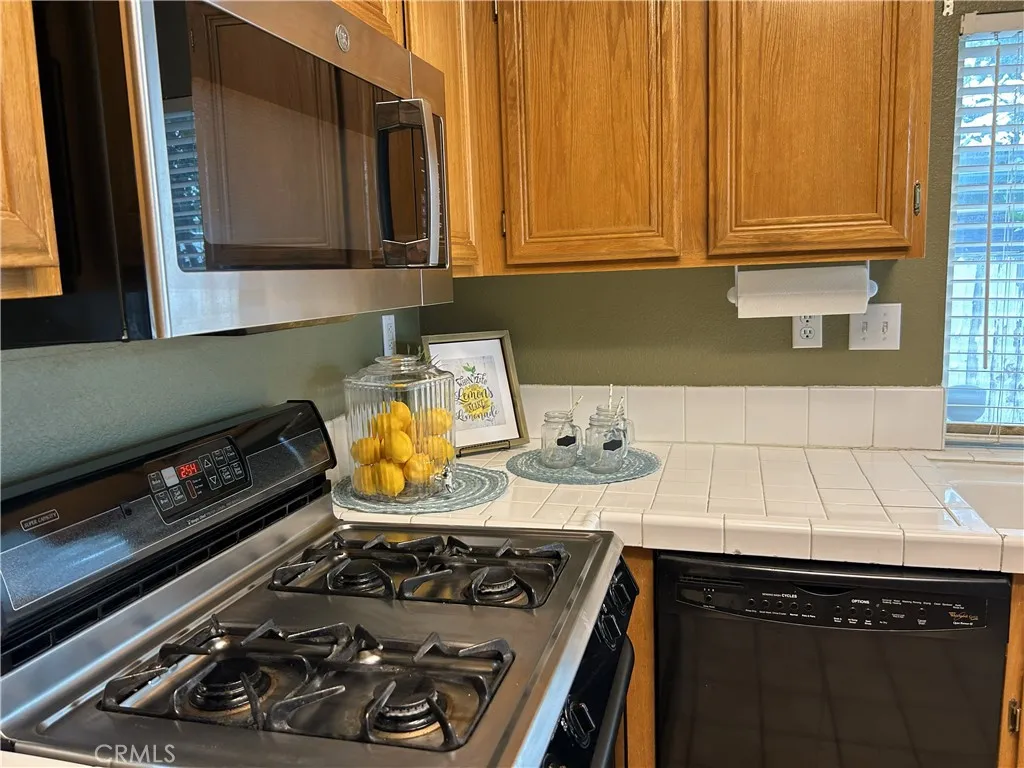 13183 La Salle Circle