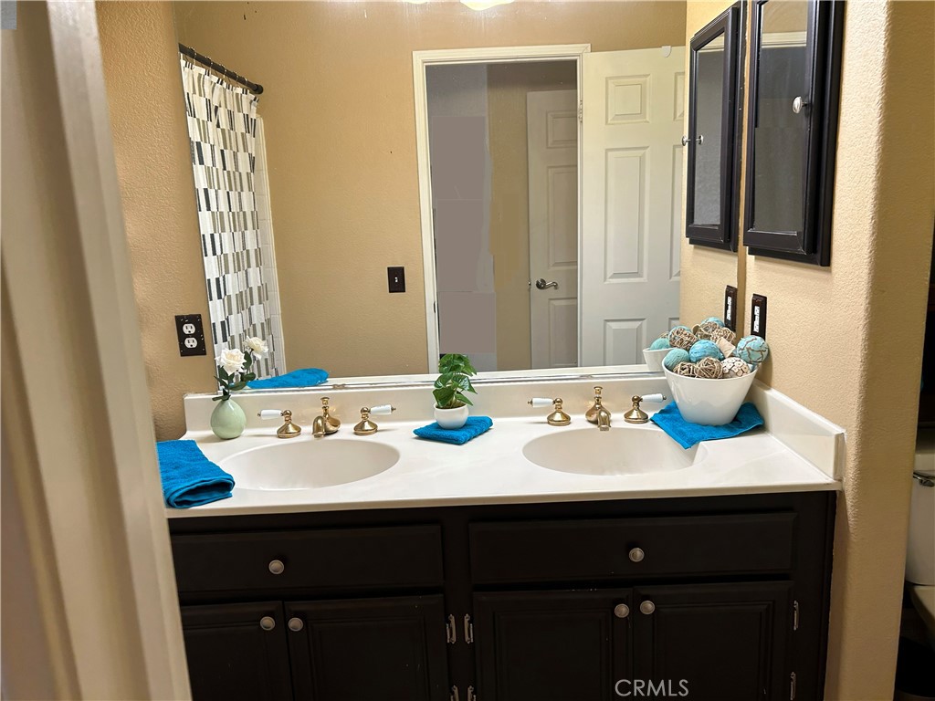 13183 La Salle Circle