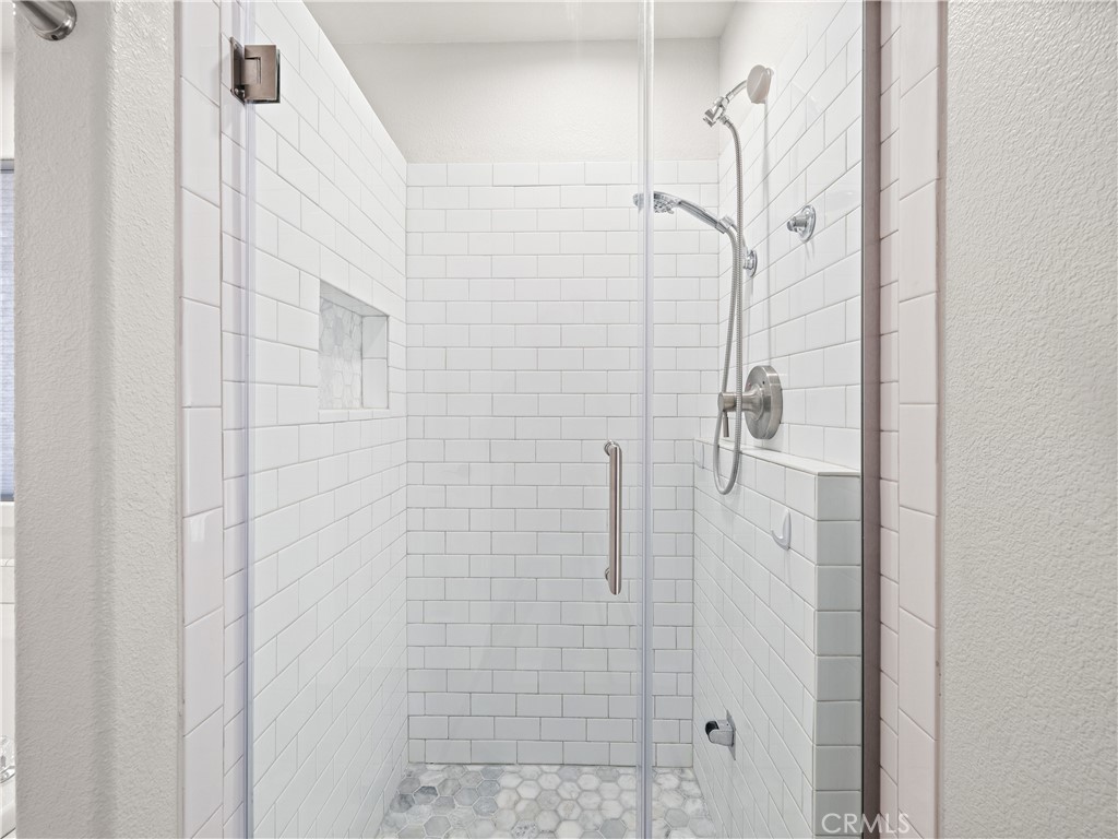 26709 Lakeview Drive