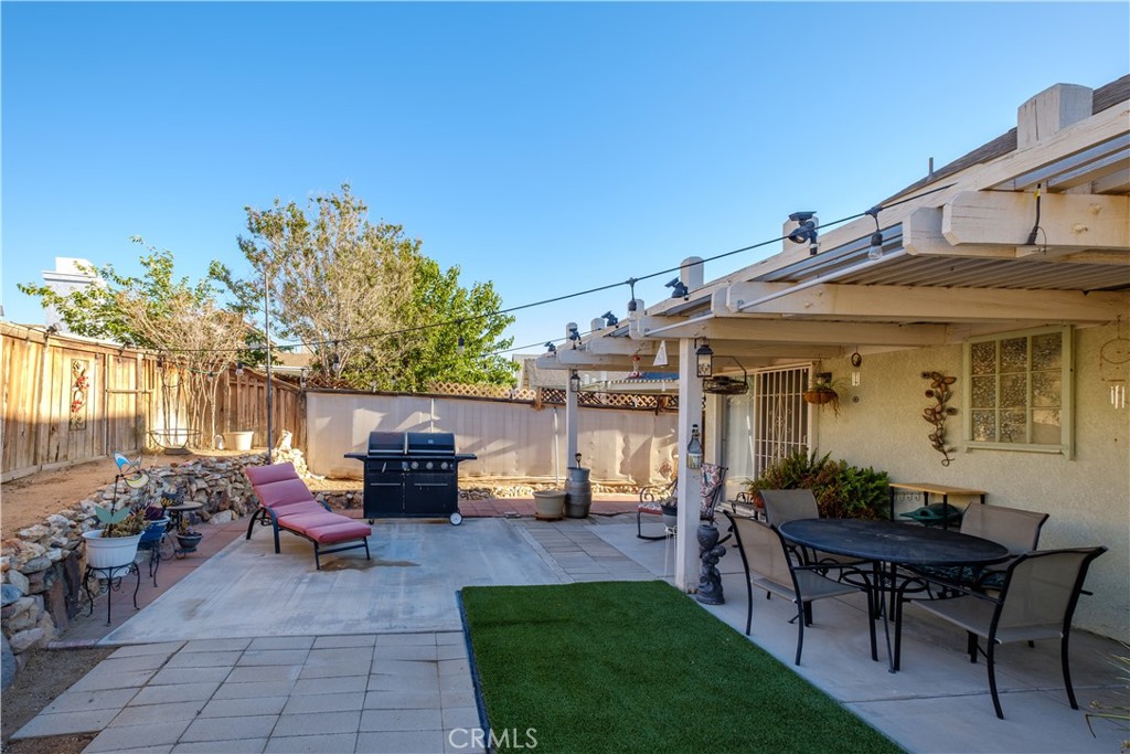 12455 Highgate Avenue