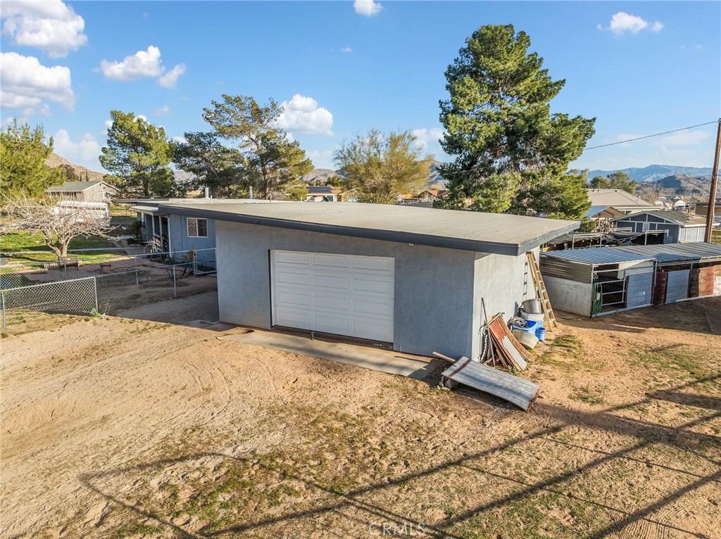 22977 El Centro
