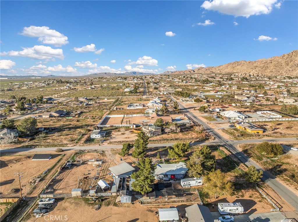 22977 El Centro