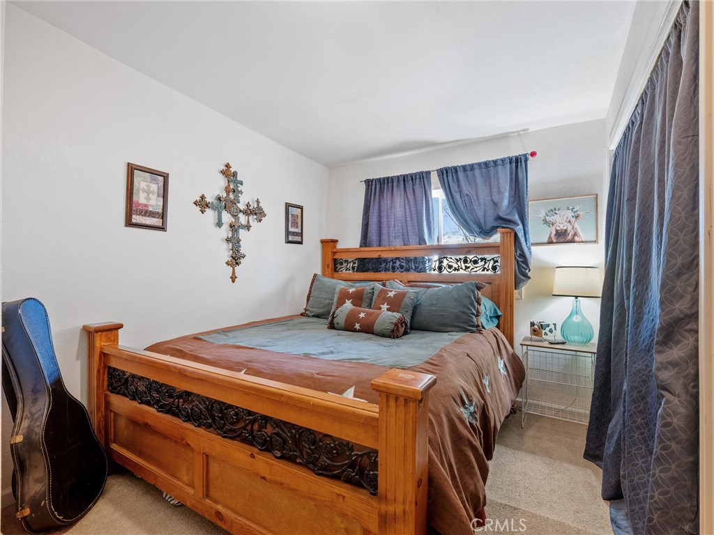 22977 El Centro