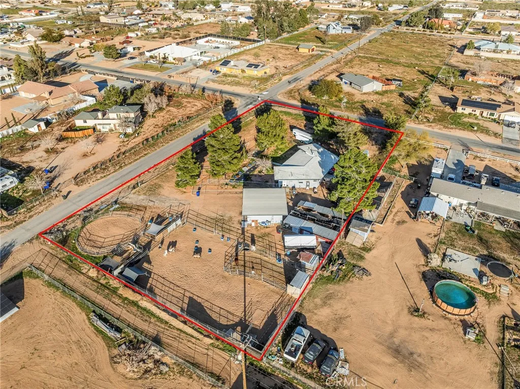 22977 El Centro
