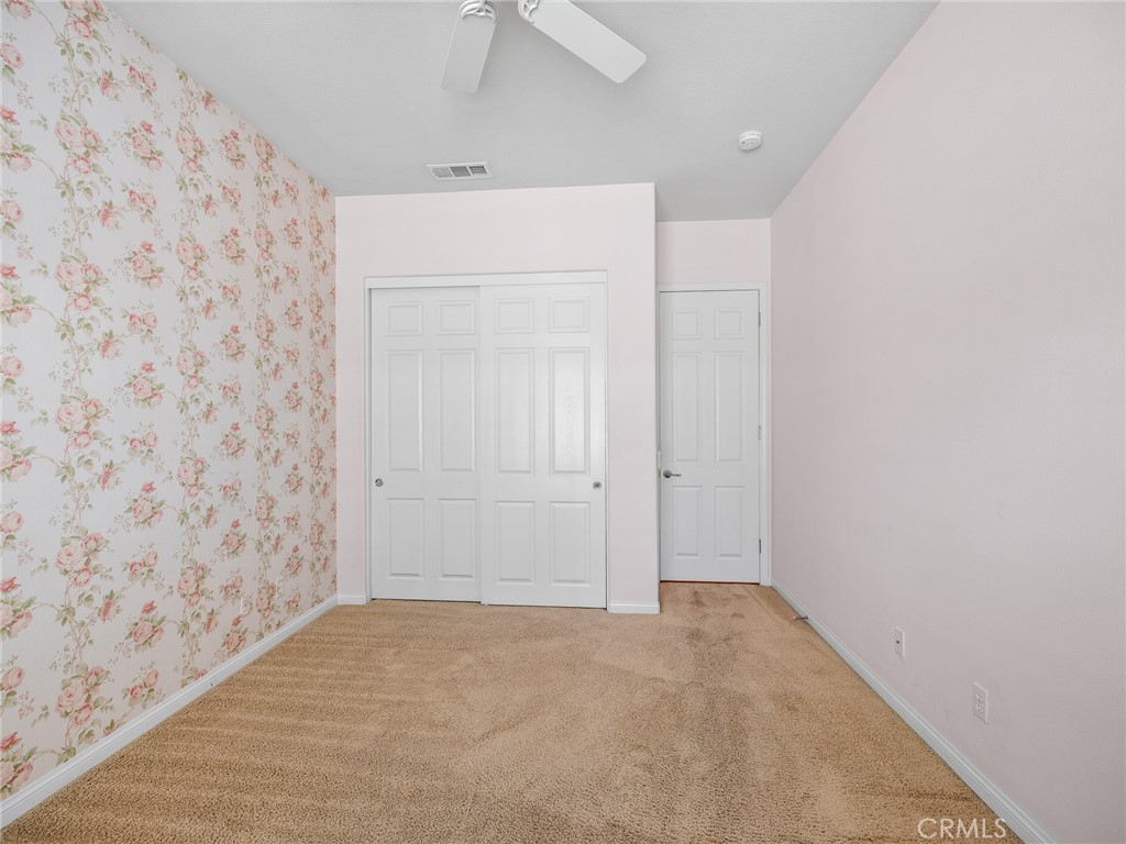 10249 Lakeshore