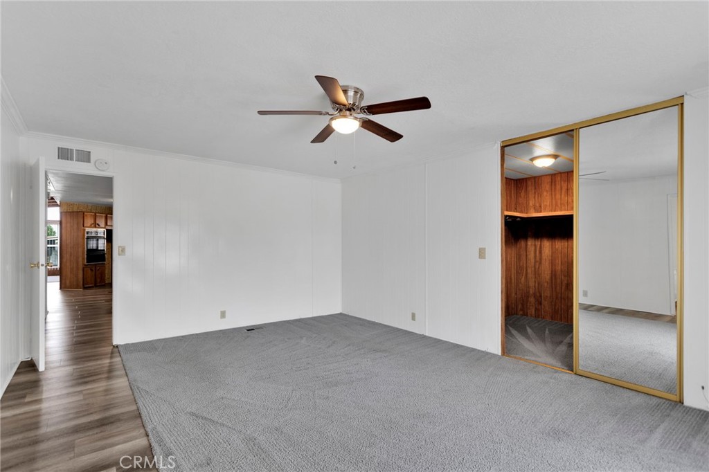 15252 Seneca Road 241