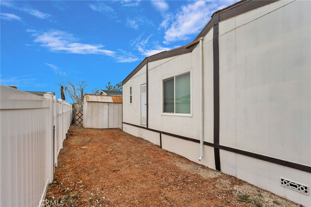 15252 Seneca Road 241