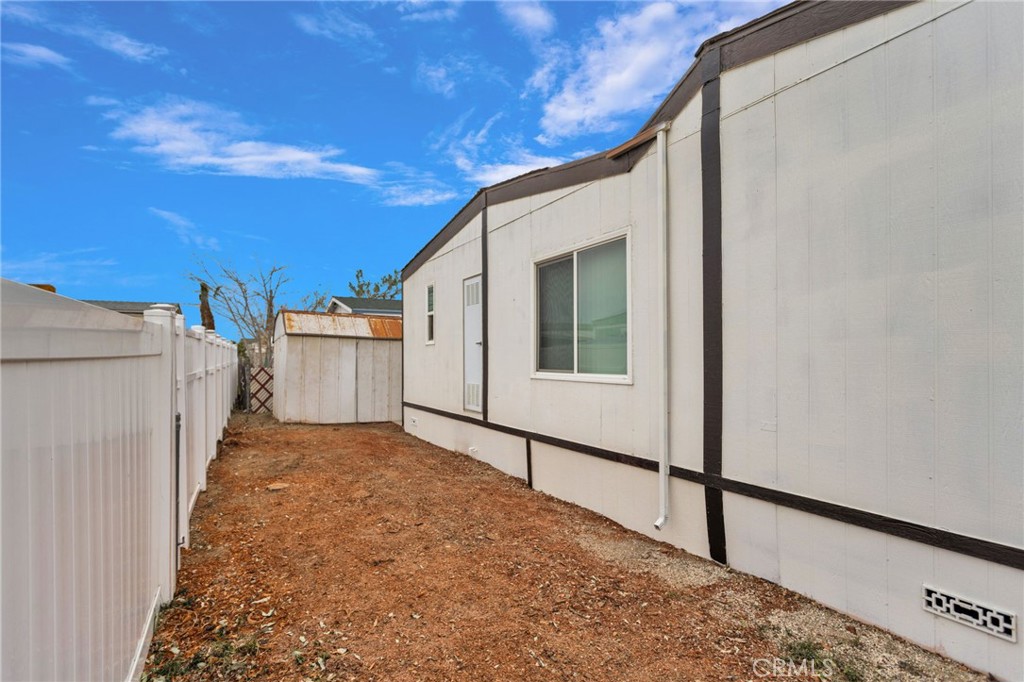 15252 Seneca Road 241