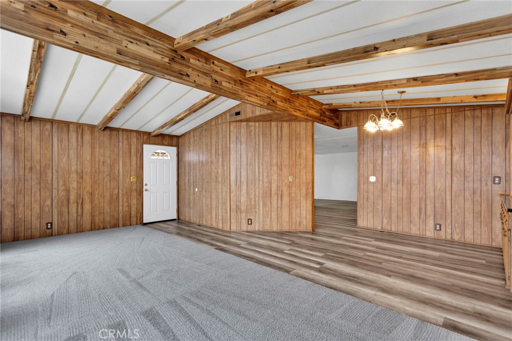 15252 Seneca Road 241