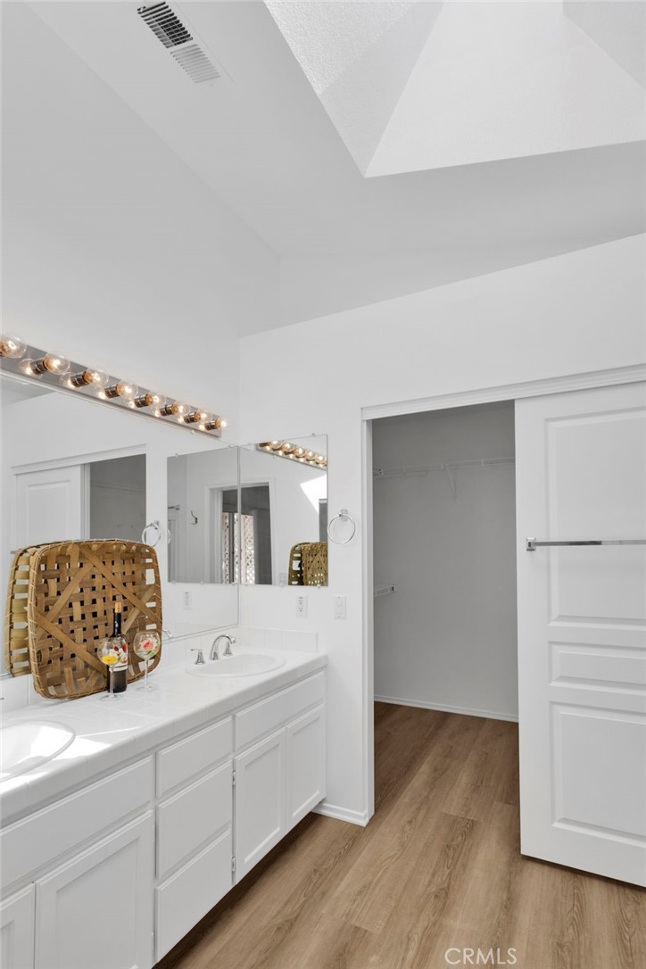 11594 Mountain Meadow Drive