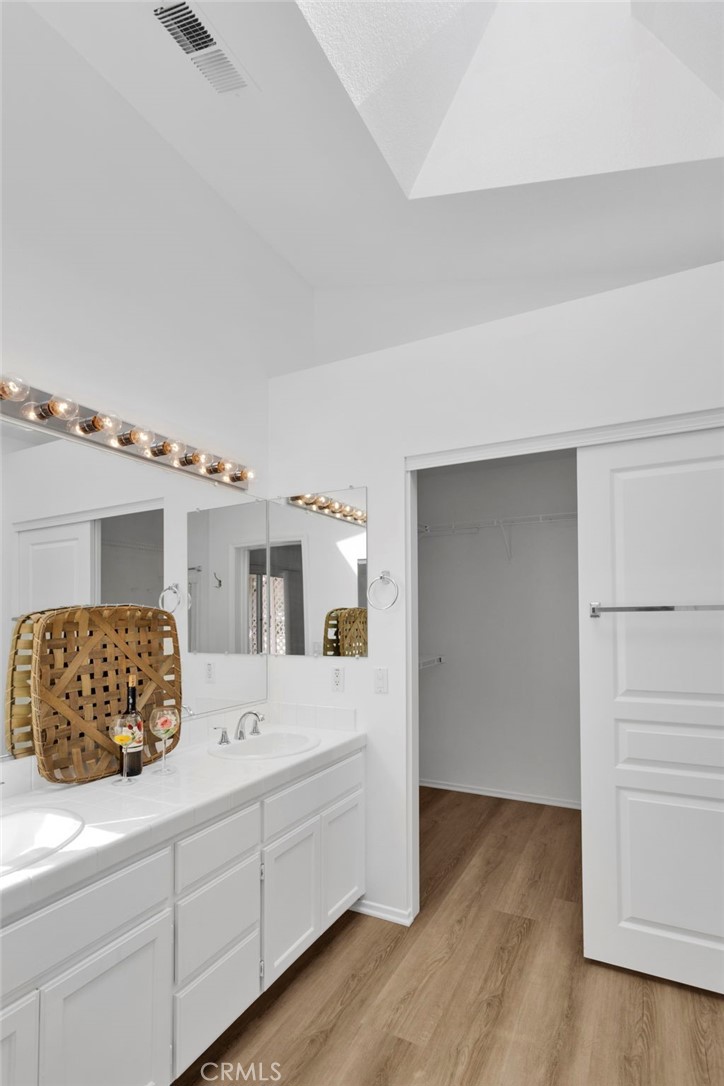 11594 Mountain Meadow Drive