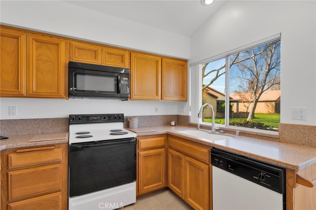 11594 Mountain Meadow Drive