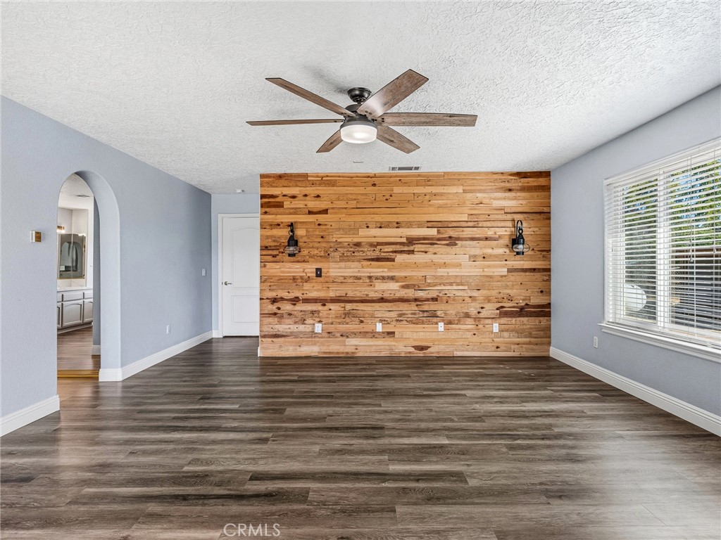 6232 Coriander