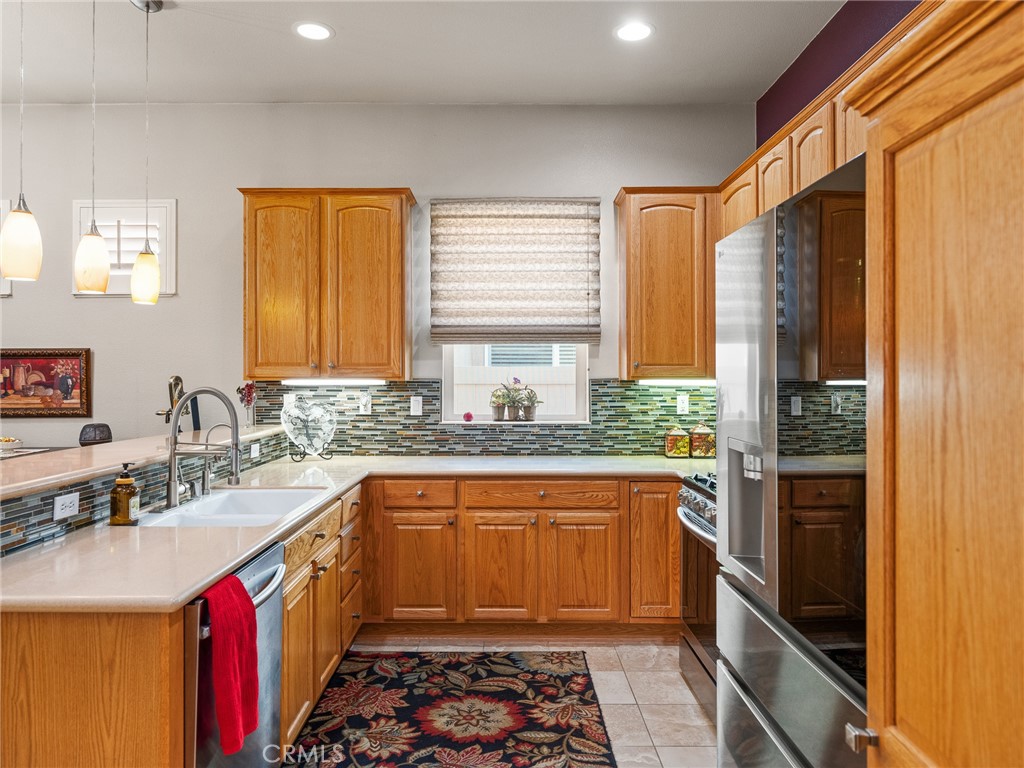 19330 Galloping Hill