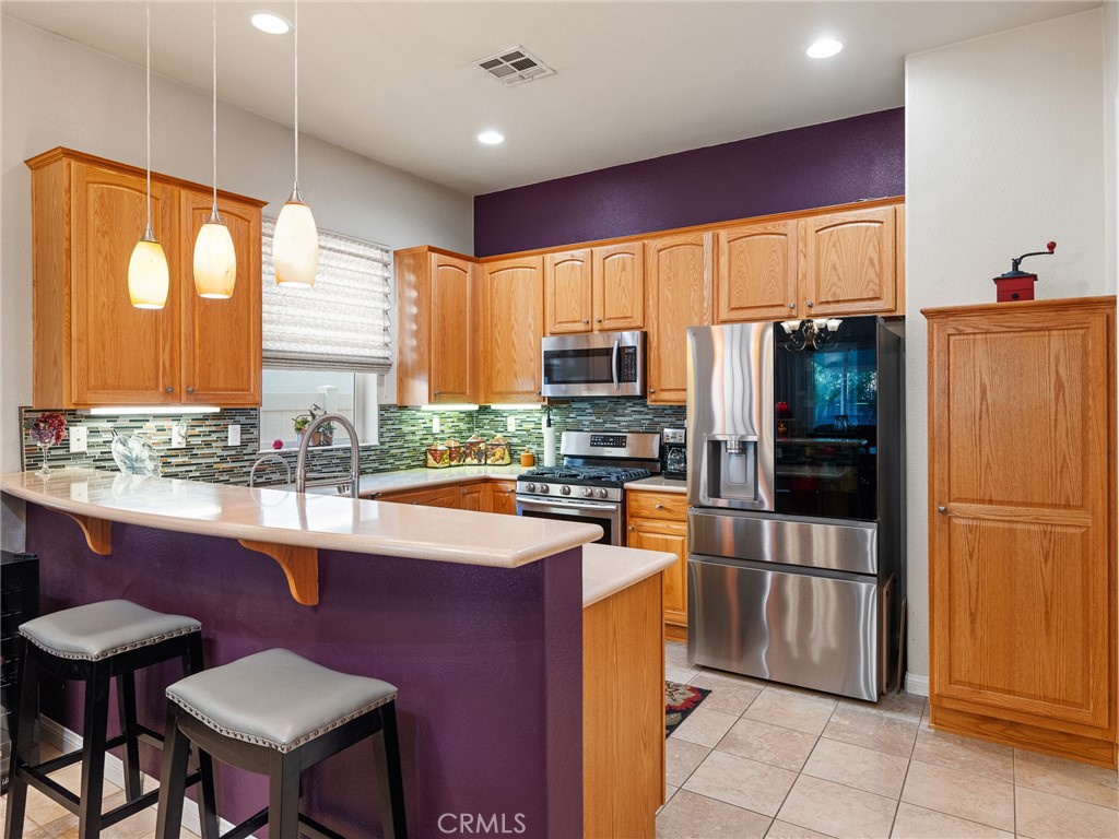 19330 Galloping Hill