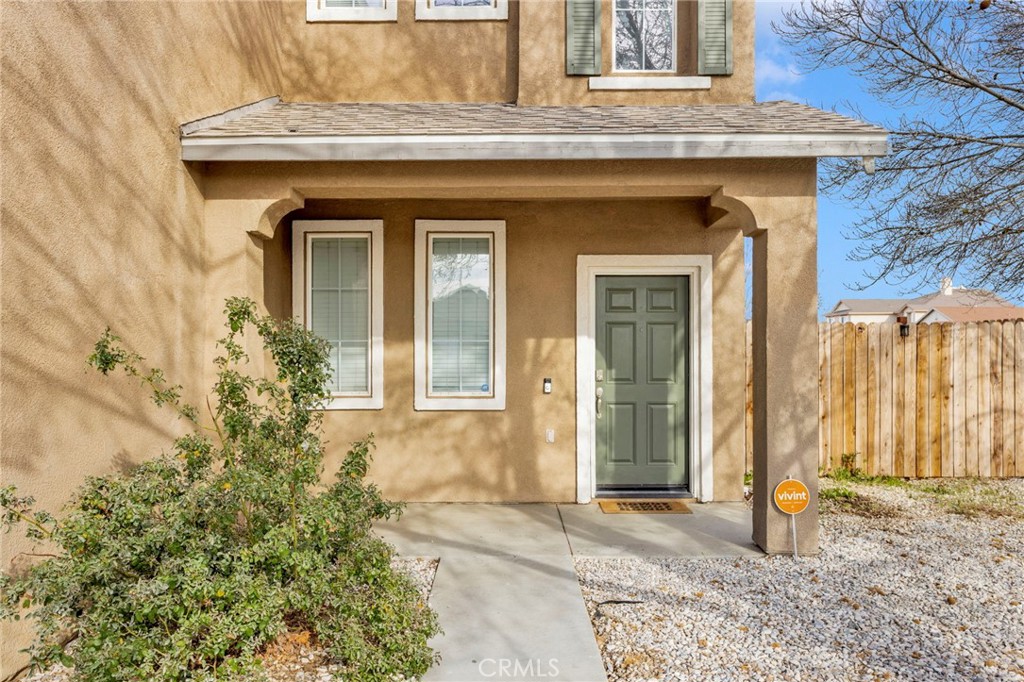 13277 Thornwood Court