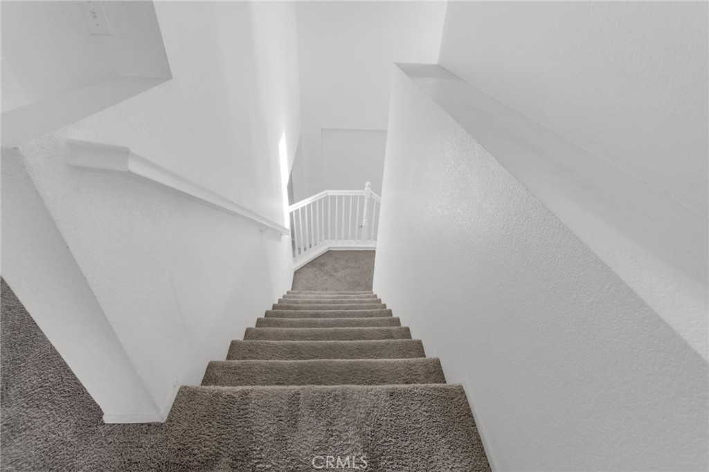 13277 Thornwood Court