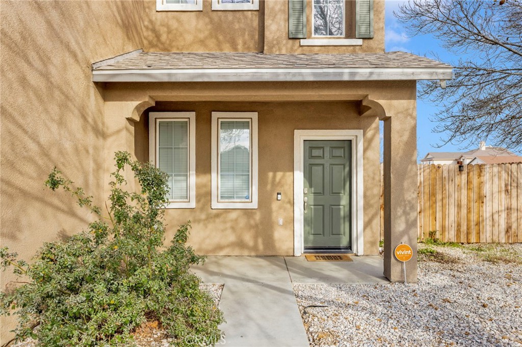 13277 Thornwood Court