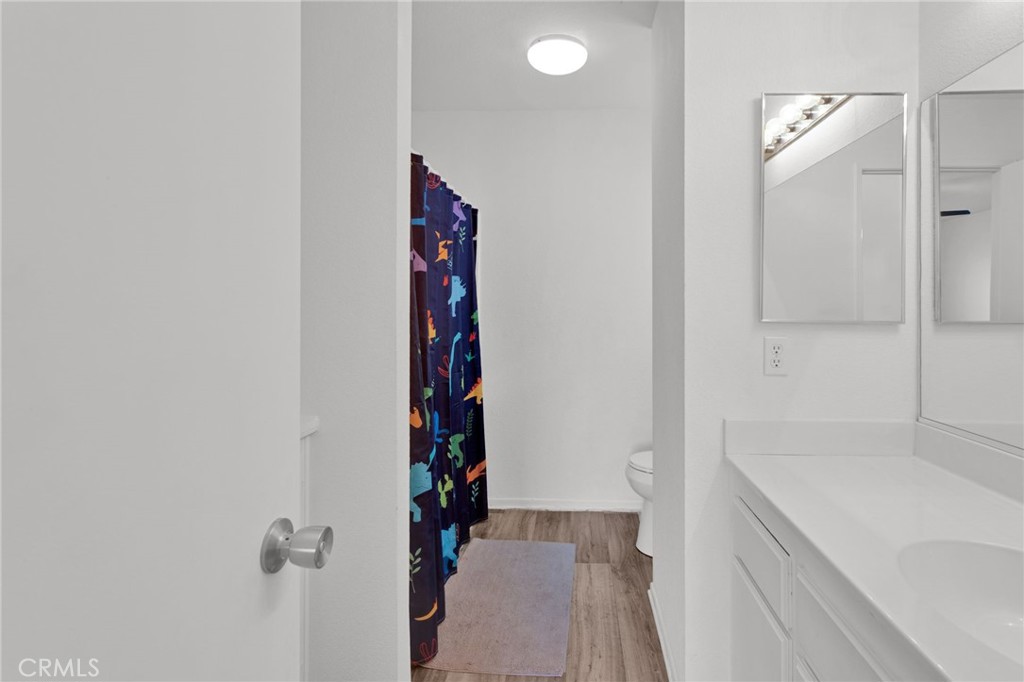 13277 Thornwood Court