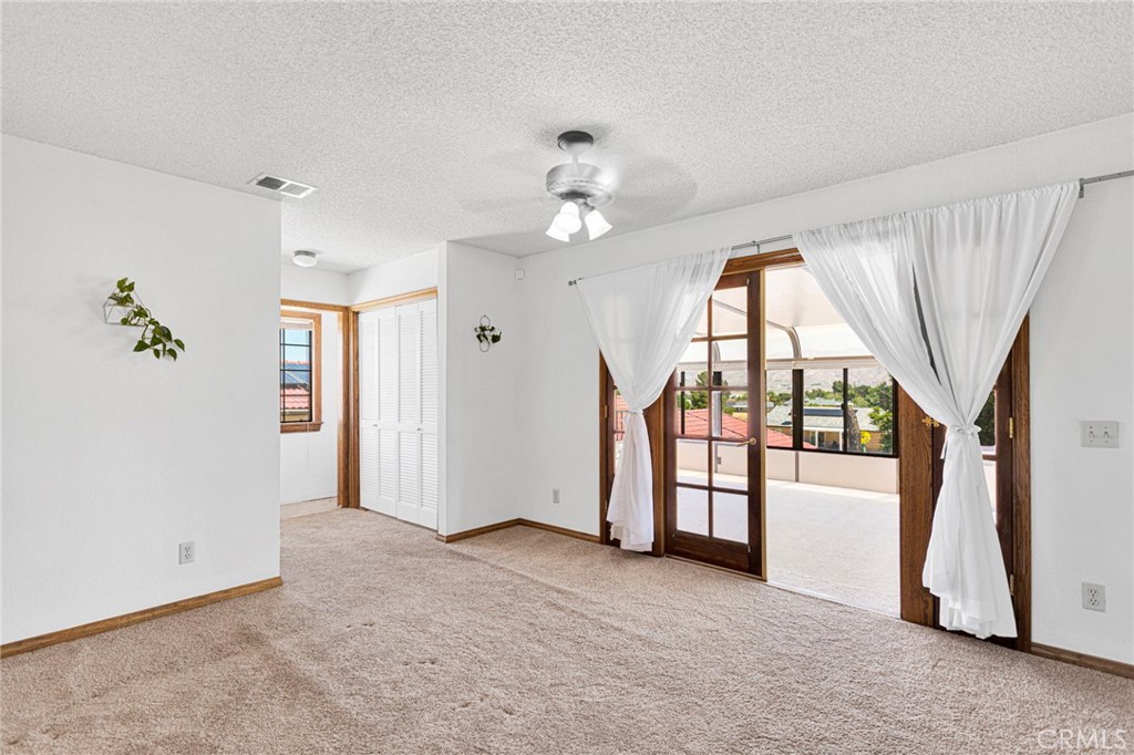 9535 Timberlane