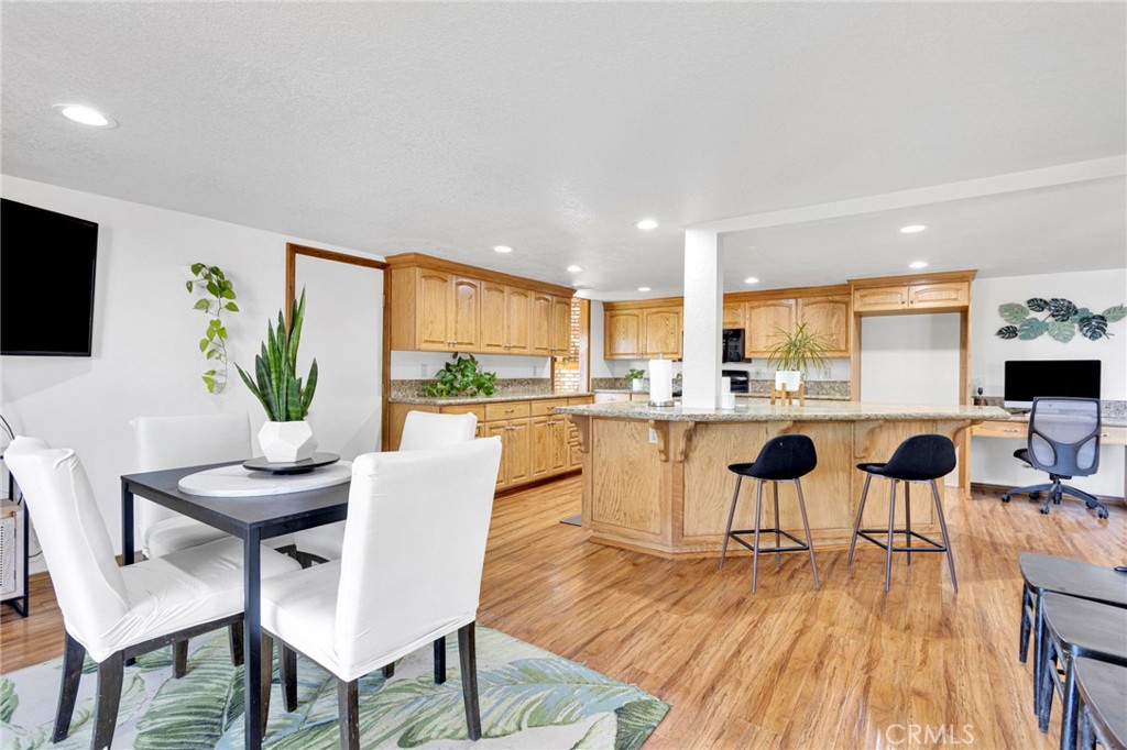 9535 Timberlane