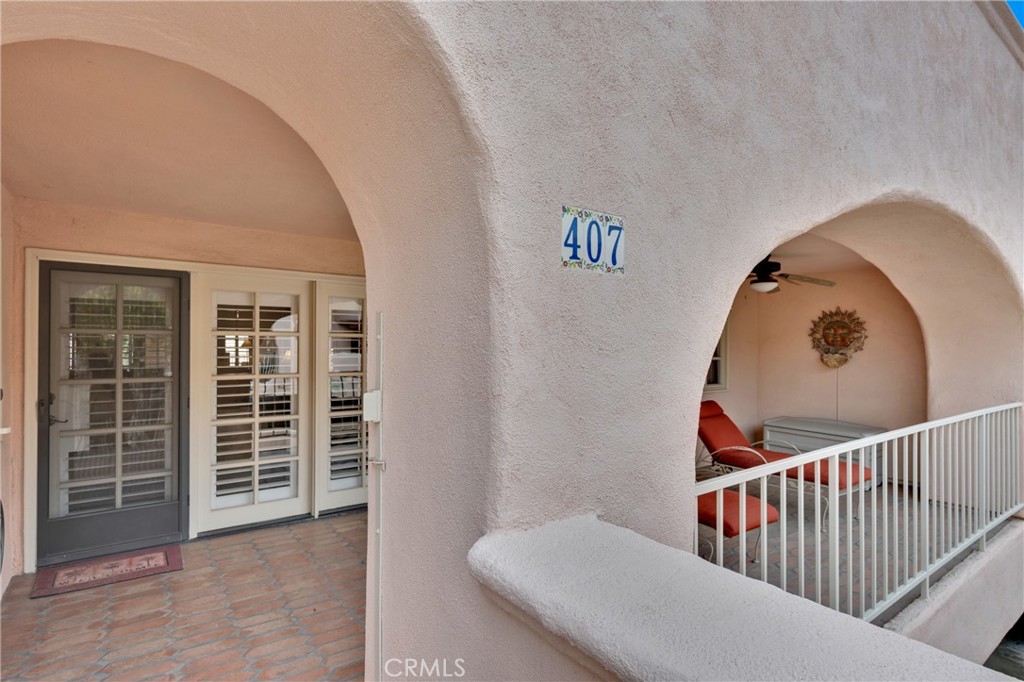 500 E Amado Road 407