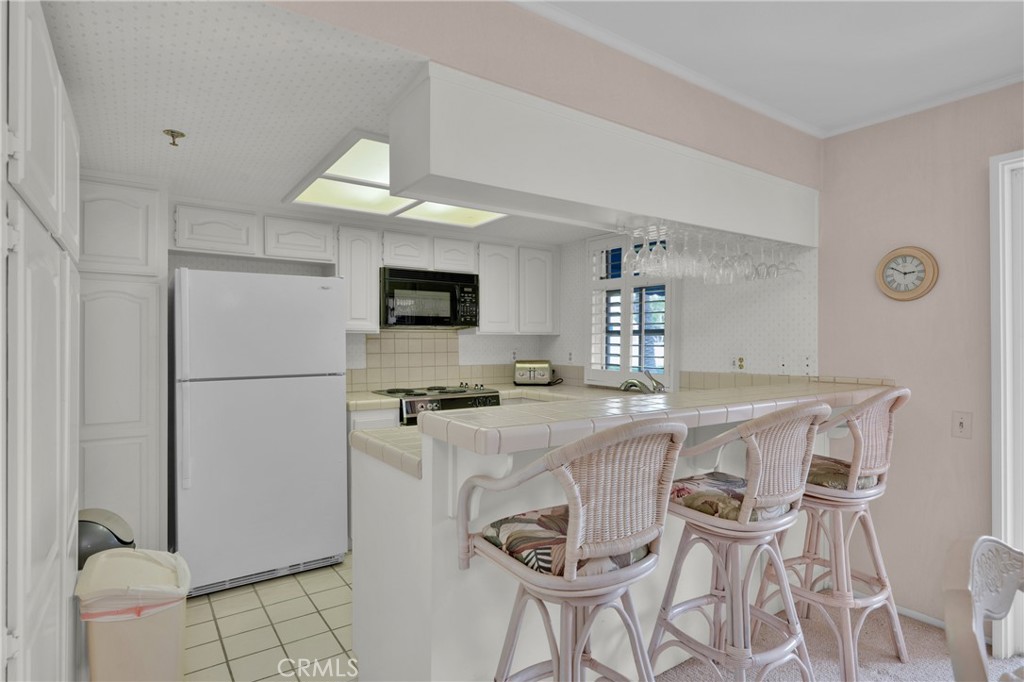 500 E Amado Road 407