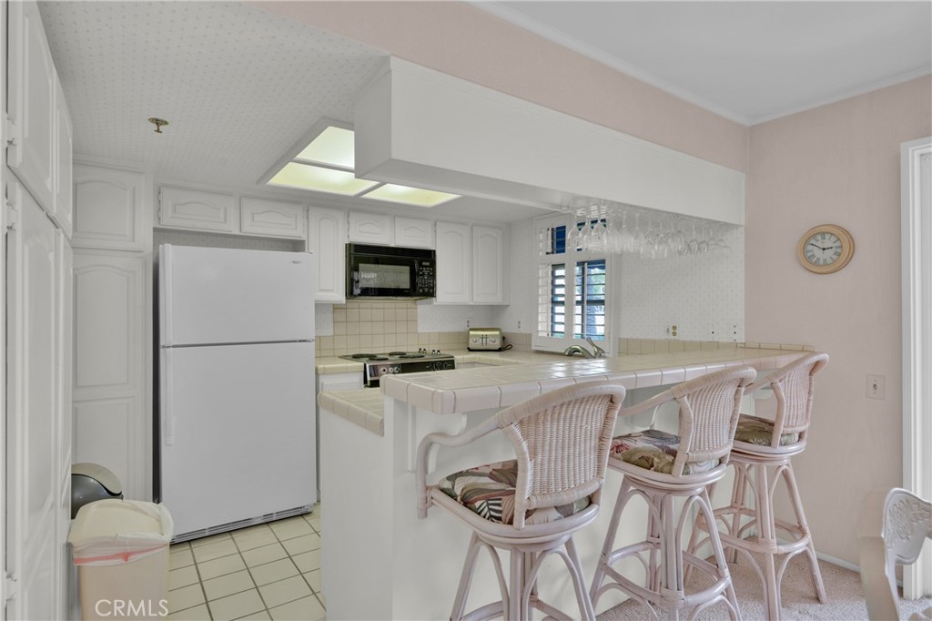 500 E Amado Road 407