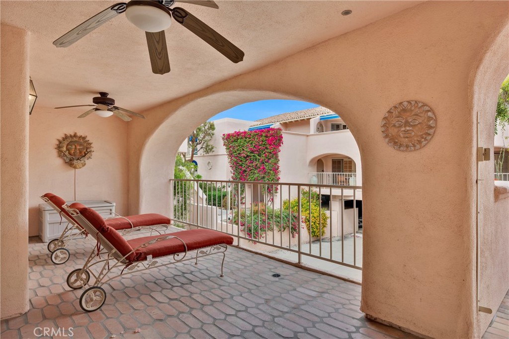 500 E Amado Road 407