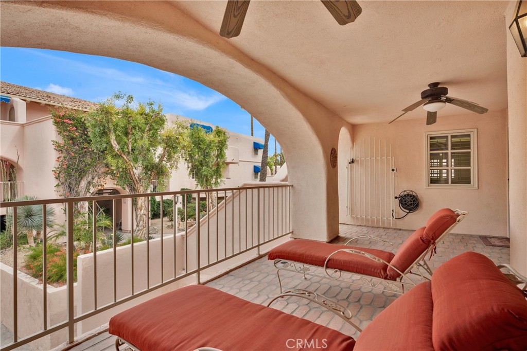 500 E Amado Road 407