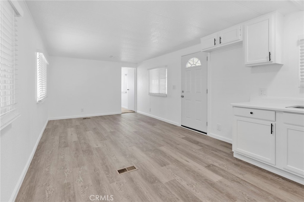 15252 Seneca Road 161