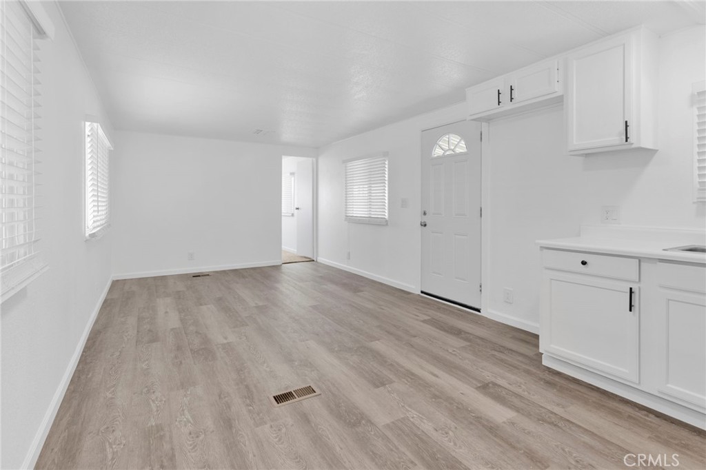 15252 Seneca Road 161