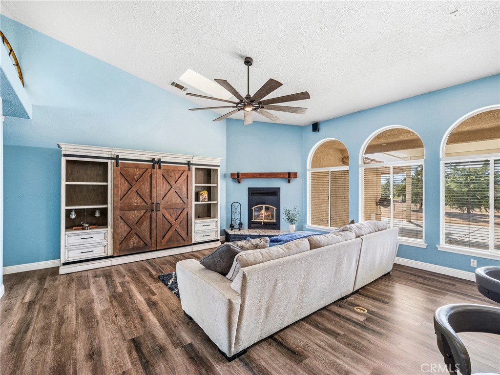 6232 Coriander