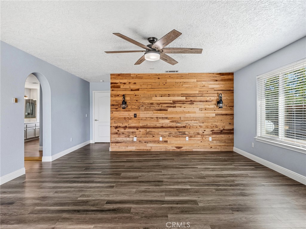 6232 Coriander