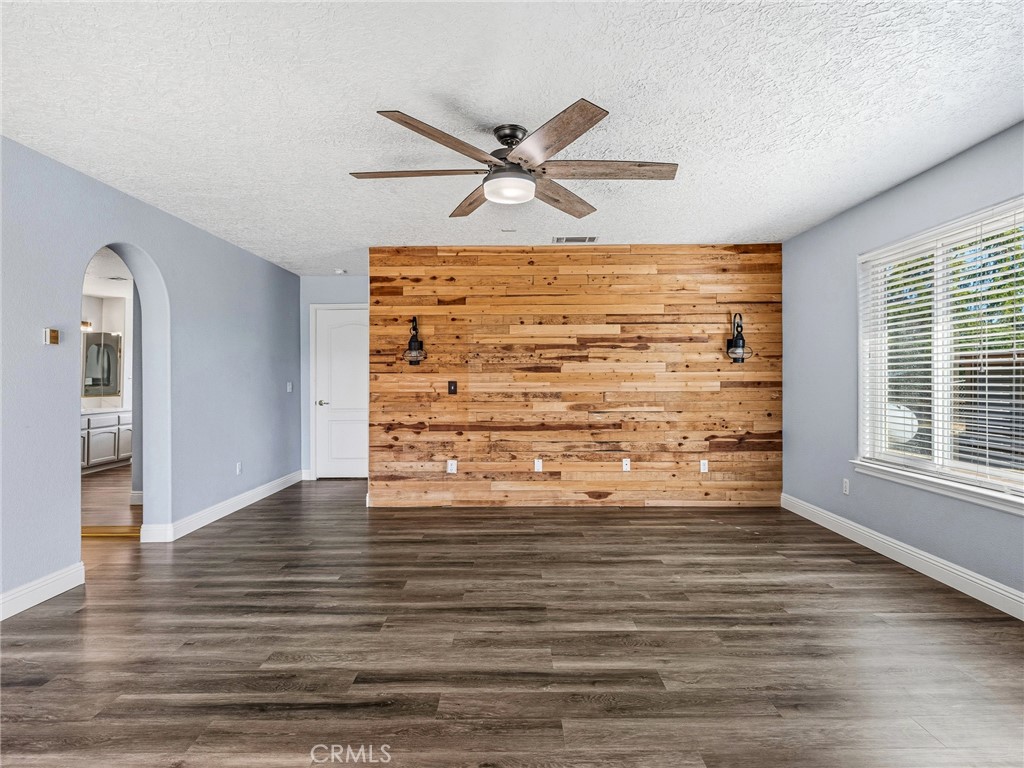 6232 Coriander