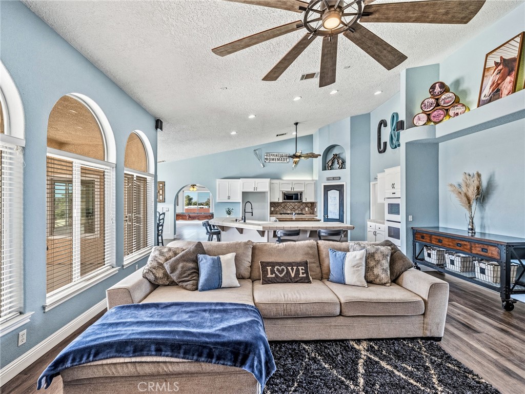 6232 Coriander