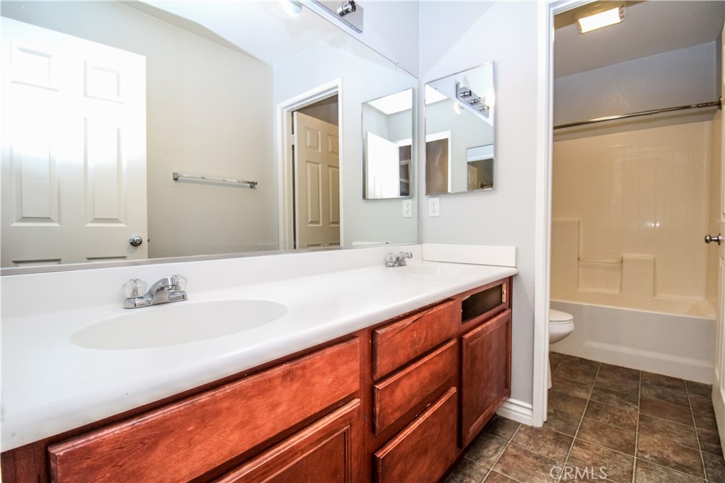12745 High Vista