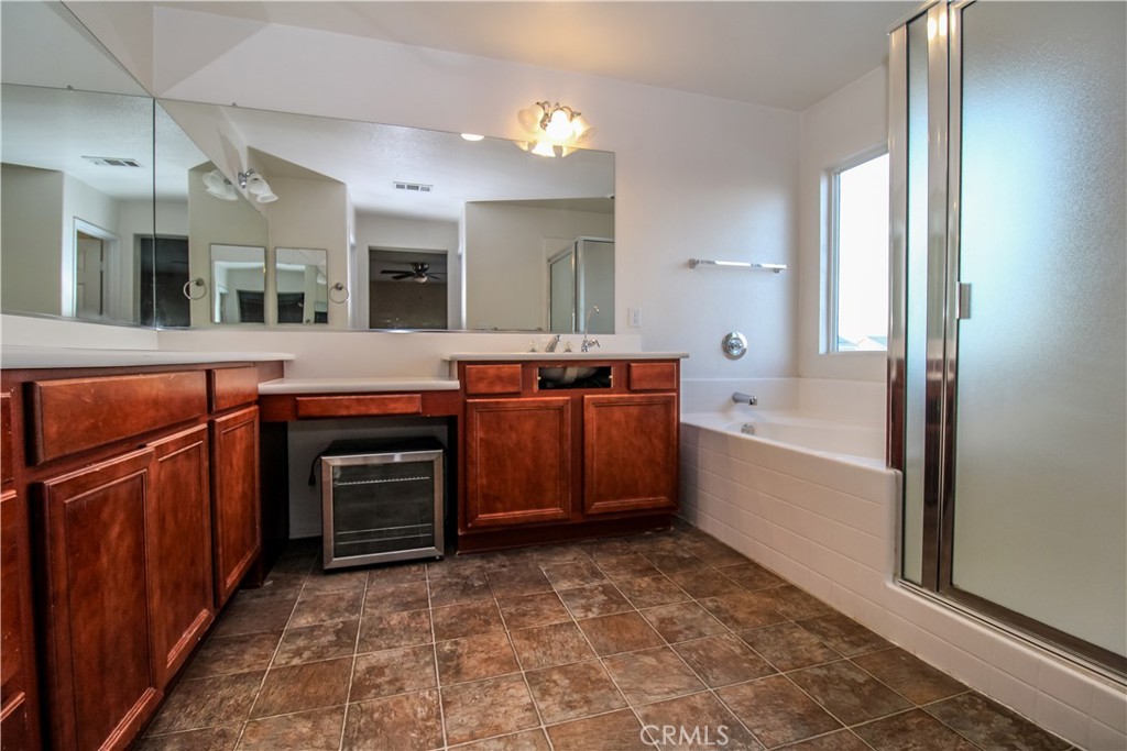 12745 High Vista