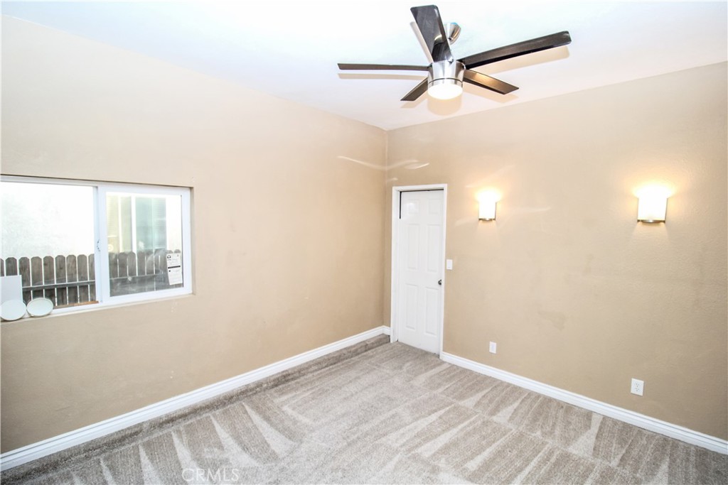 12745 High Vista