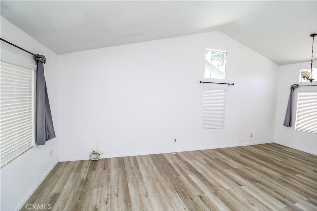 14621 Owens River