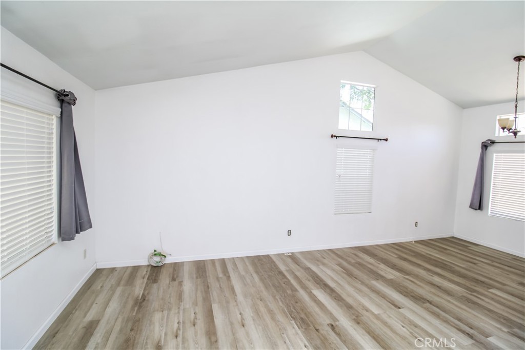 14621 Owens River