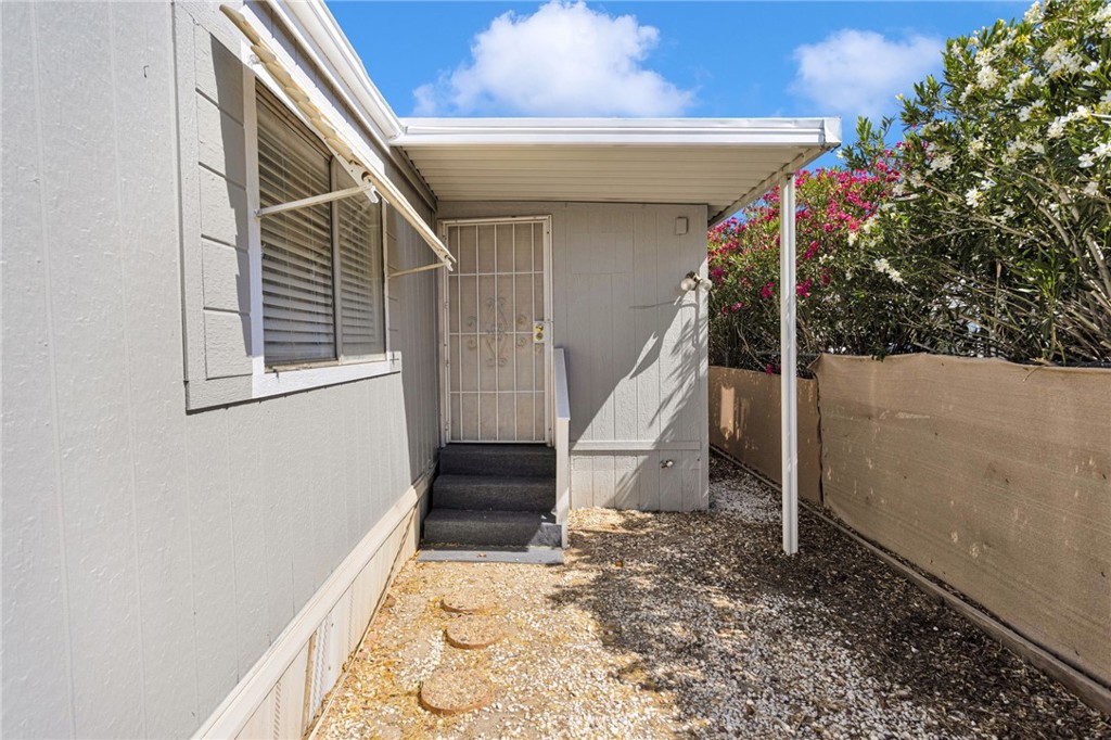 15252 Seneca Road 257