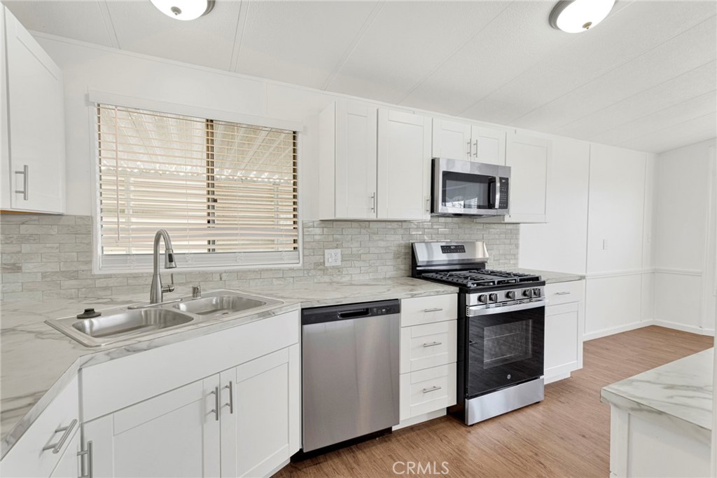 15252 Seneca Road 257
