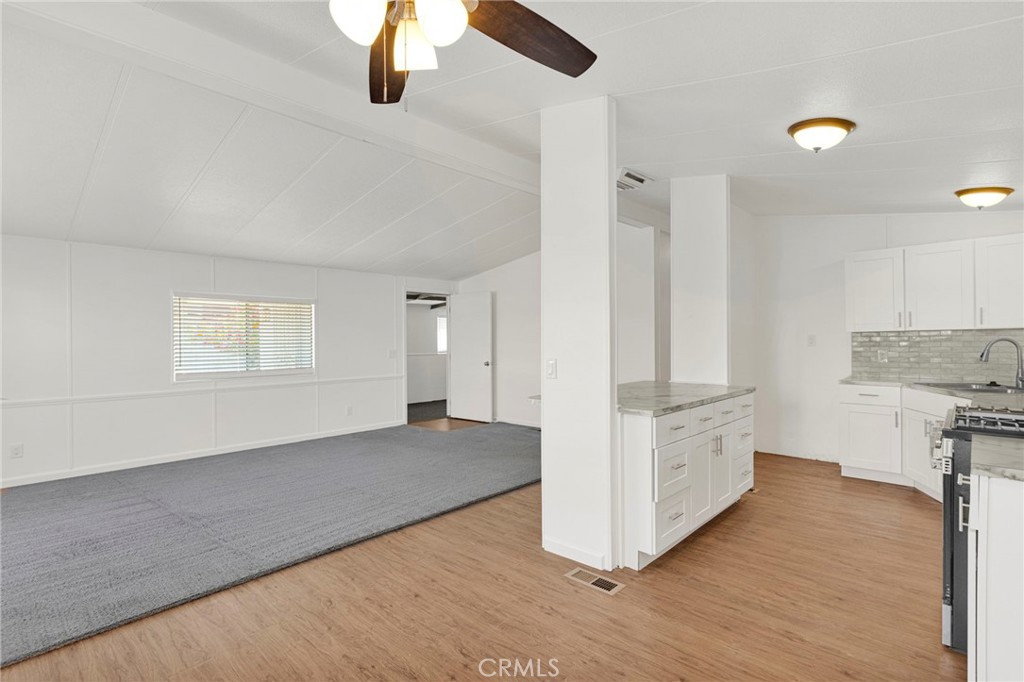 15252 Seneca Road 257