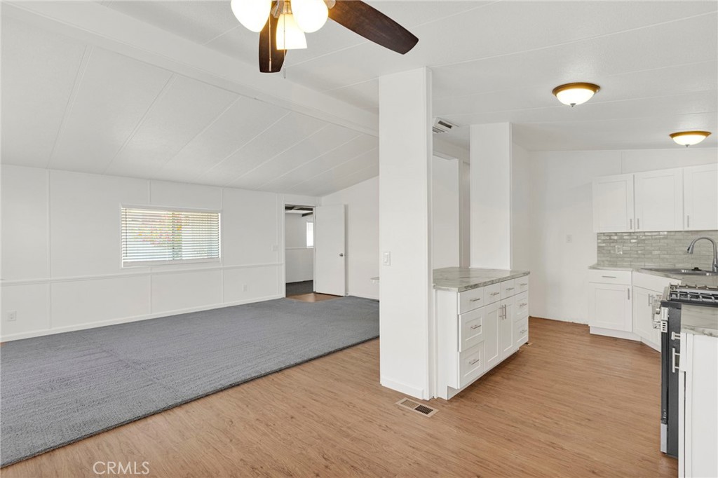 15252 Seneca Road 257
